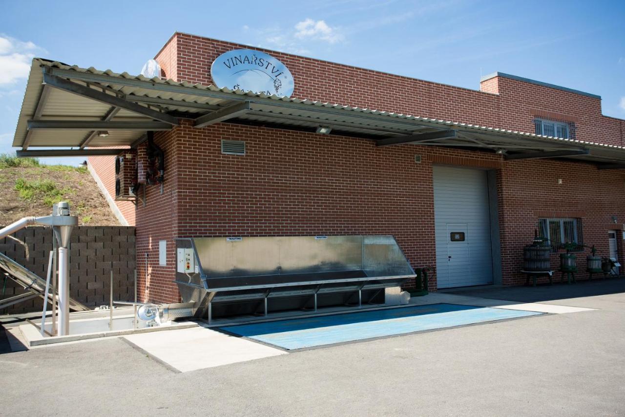 Penzion U Vinarstvi Sabata Zaječí Kültér fotó